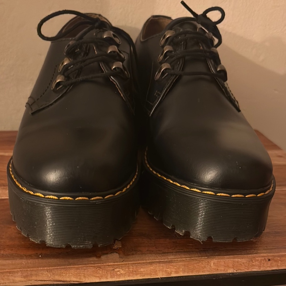 Dr Martens/Leona Lo